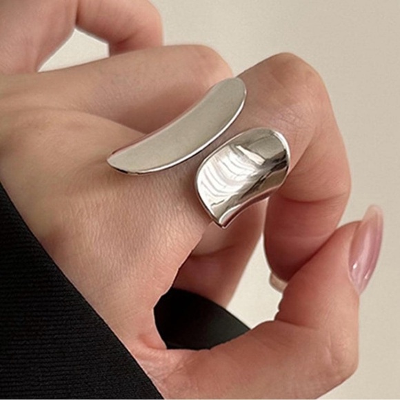 Silver Curved Statement Adjustable Ring - Picture 1 of 4